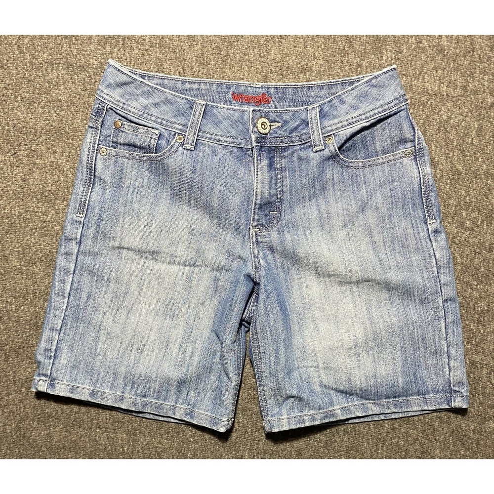 Wrangler Jean Shorts Womens Light Wash Blue Western Cowgirl Ladies Size 30 Waist